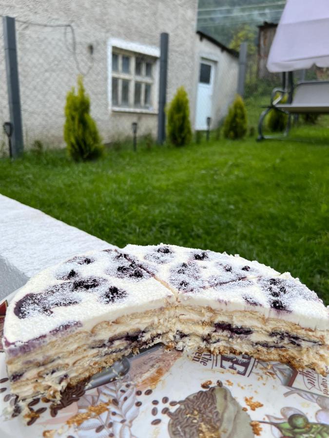 Къща За Гости "Домът На Краси" 야고디나 외부 사진
